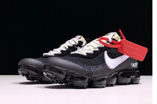  AA3831-001 VaporMax O-W Air 0318